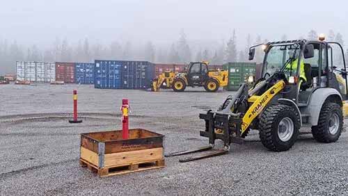 JTECH Maskinutbildning utbildar för körkort hjullastare